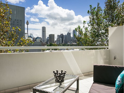 Lower Bridge And Sails - Executive 2BR Darlinghurst Apartment With Balcony And Rooftop Views - Hotel WA 6