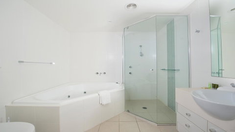 Pacific Blue, Salamander Bay - Hotel WA 8