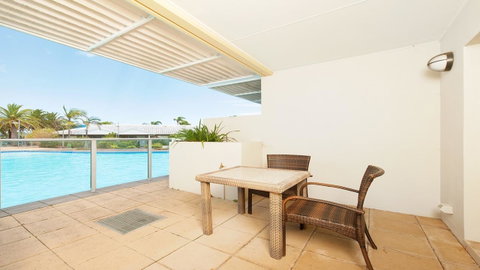 Pacific Blue, Salamander Bay - Hotel WA 38