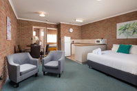 Book Corowa Accommodation Vacations Hotel WA Hotel WA