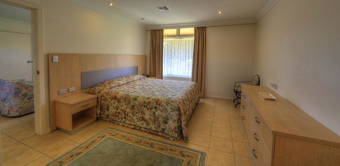Cooma Motor Lodge Motel - Hotel WA 26
