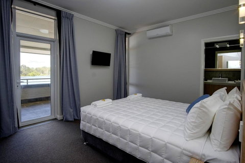 Lakes And Ocean Hotel Forster - Hotel WA 12