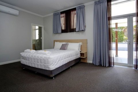Lakes And Ocean Hotel Forster - Hotel WA 19