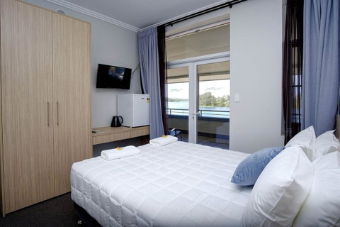 Lakes And Ocean Hotel Forster - Hotel WA 30