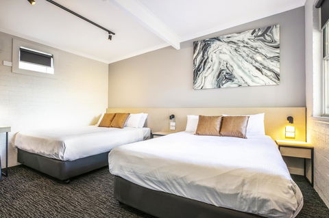 Nightcap At Colyton Hotel - Hotel WA 22