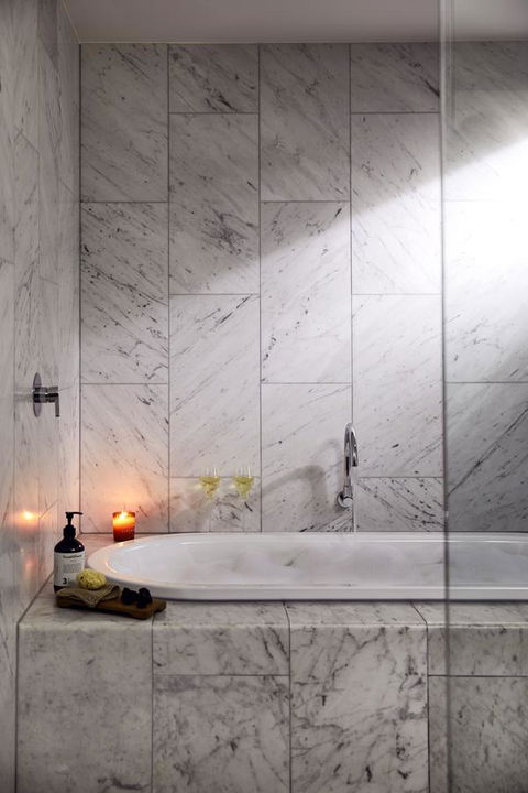 The Old Clare Hotel, Independent Collection By EVT - Hotel WA 22