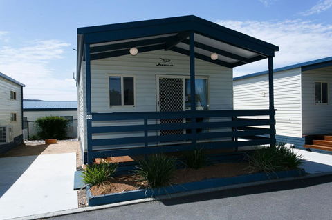 Crestview Tourist Park - Hotel WA 5