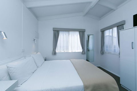 Crestview Tourist Park - Hotel WA 19