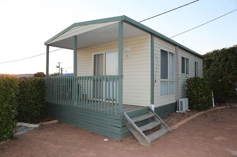 Crestview Tourist Park - Hotel WA 25