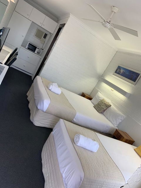 Coastal Bay Motel - Hotel WA 34
