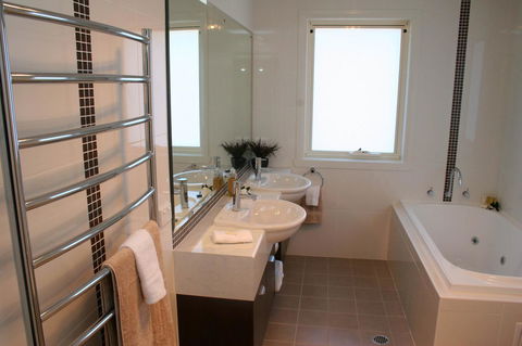 Encore Apartments - Hotel WA 11