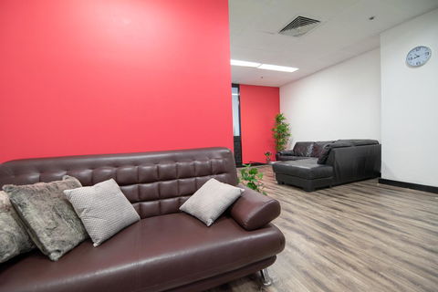 Castle Serviced Apartments - Hotel WA 24