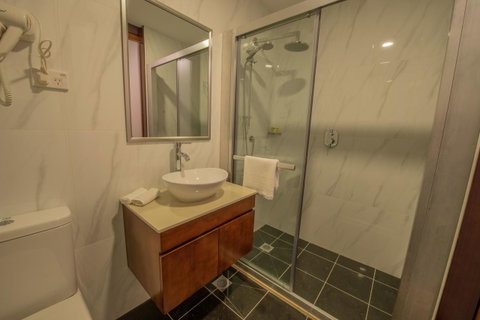 Megaboom City Hotel - Hotel WA 32