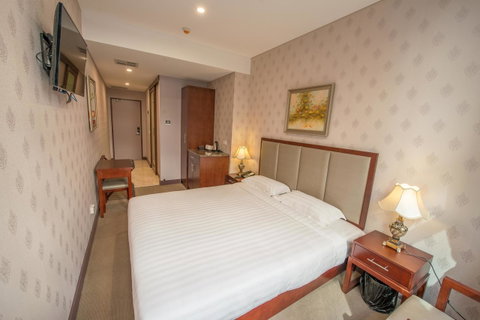 Megaboom City Hotel - Hotel WA 24