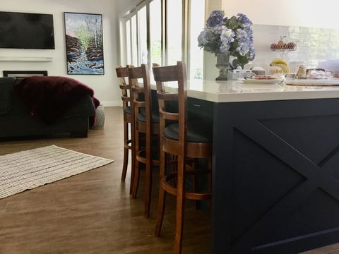 Chanticleer Gardens Barn Cottage With A Pool - Hotel WA 8