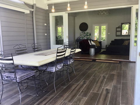 Chanticleer Gardens Barn Cottage With A Pool - Hotel WA 12