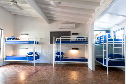 Wake Up! Byron Bay - Hotel WA 6