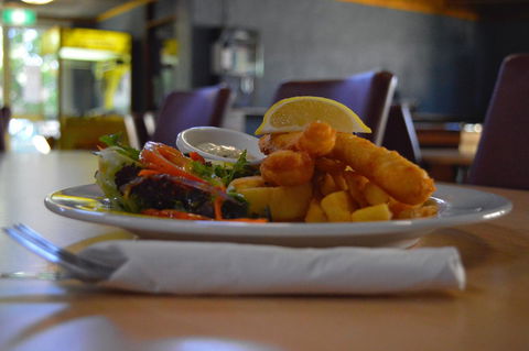 Brolga Hotel Motel - Coleambally - Hotel WA 26