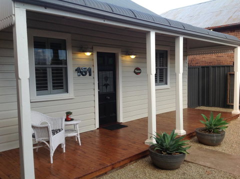 Thelma's Temora - Hotel WA 1