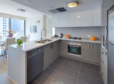 Zara Tower â€“ Luxury Suites And Apartments - Hotel WA 20