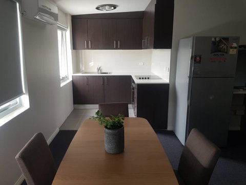 Carlton Suites - Hotel WA 33