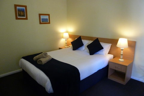 Sky Rider Motor Inn - Hotel WA 18