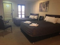 Book Balranald Accommodation Vacations Hotel WA Hotel WA