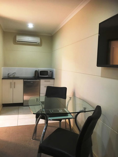 Balranald Club Motel - Hotel WA 9