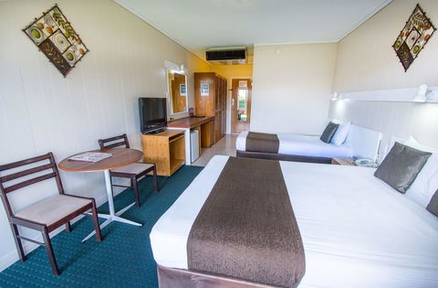 Elkira Court Motel - Hotel WA 4