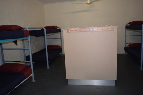 Frogs-Hollow Backpackers - Hotel WA 8