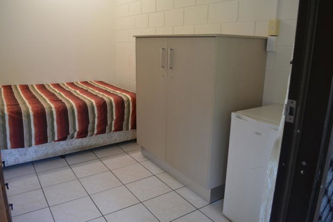 Frogs-Hollow Backpackers - Hotel WA 10