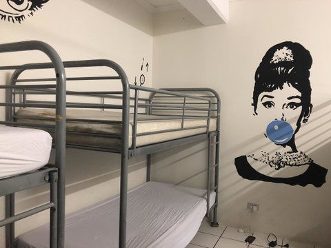 Frogs-Hollow Backpackers - Hotel WA 33