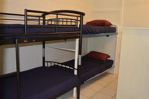 Frogs-Hollow Backpackers - Hotel WA 5