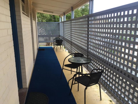 Golden Sands Motor Inn - Hotel WA 17