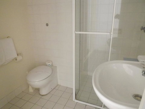 Golden Sands Motor Inn - Hotel WA 29