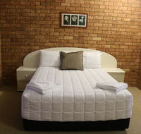 Golden Sands Motor Inn - Hotel WA