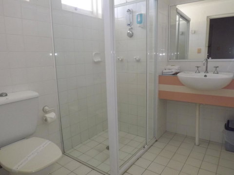 Golden Sands Motor Inn - Hotel WA 30