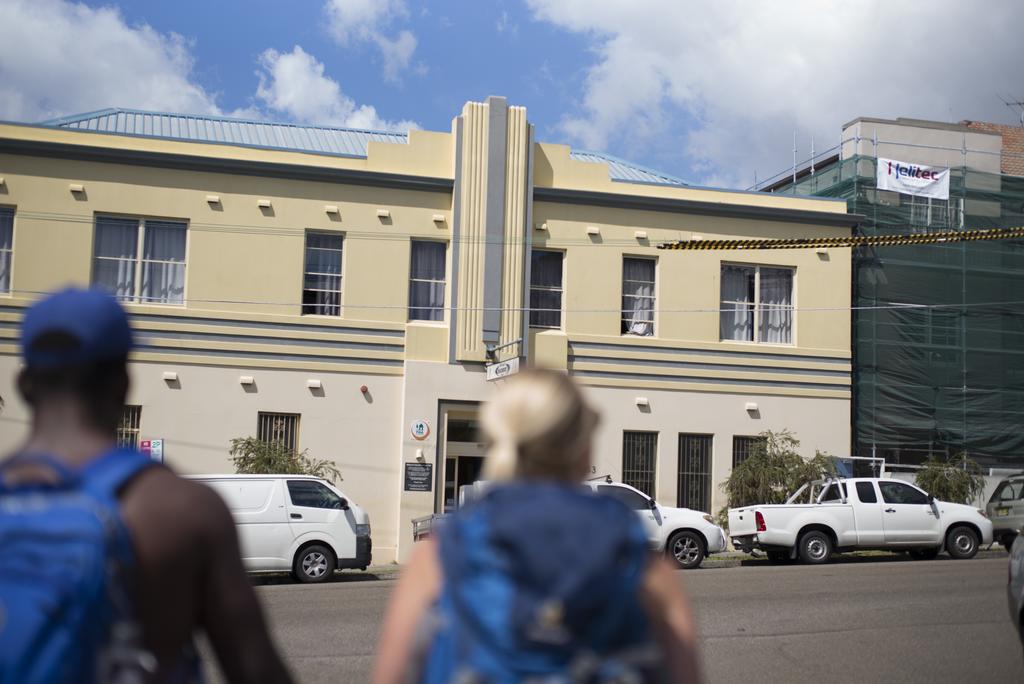 Tamarama NSW Hotel WA