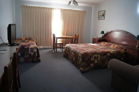 Bordertown Dukes Motorinn - Hotel WA 1