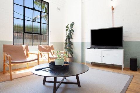 Boutique, Sunlit Studio With Designer Furnishings - Hotel WA 3