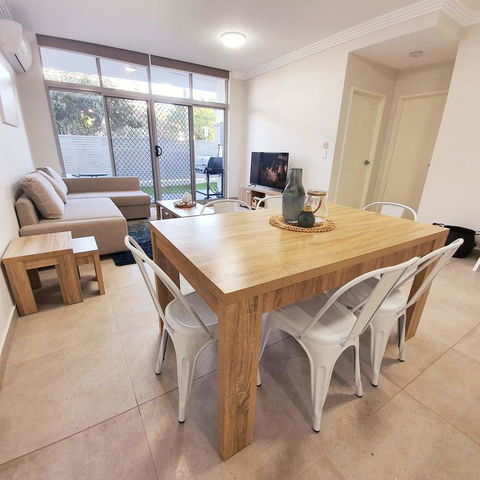 Brand New Family Friendly Apartment For 7 - Hotel WA 3