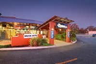Book Mitchelton Accommodation Vacations Hotel WA Hotel WA