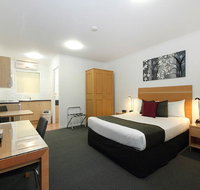 Browns Plains Motor Inn