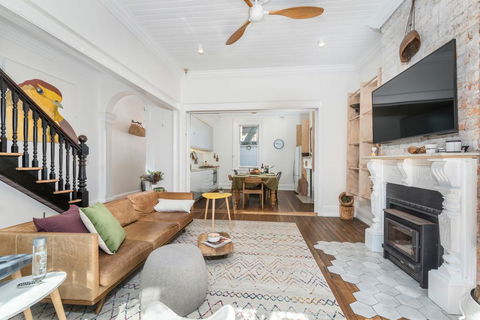 Bull Street, 116 - Hotel WA 1
