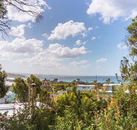 Bush Hideaway by the beach