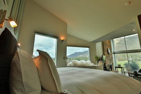 Bushland - Hotel WA 2