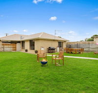 CAPEL Family Home large yard close to beach - Hotel WA