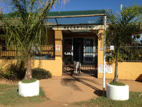 Carnarvon Caravan Park - Hotel WA 2