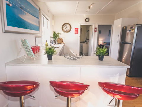 Carrickalinga SeaHaven: Coastal Escape-4BRM - 29 Riverview Drive - Hotel WA 3