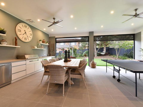 Caves Luxury Beachside Escape - Literally Across The Road From Surf Club - Hotel WA 2